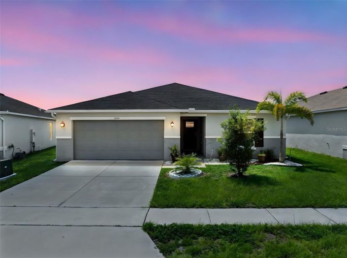 Image No.6-4 Bed House for sale