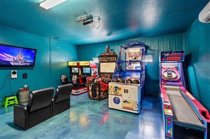 Image No.35-9 Bed House for sale