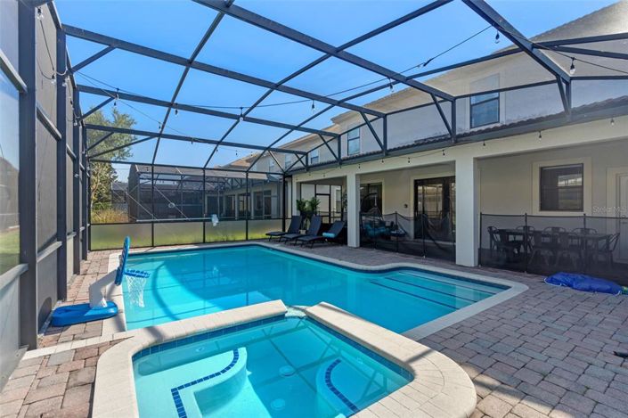 Image No.41-9 Bed Property for sale