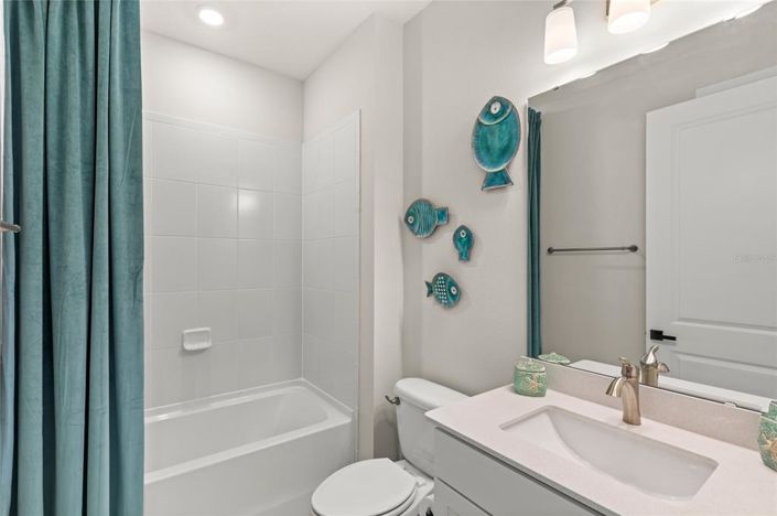 Image No.4-2 Bed House for sale