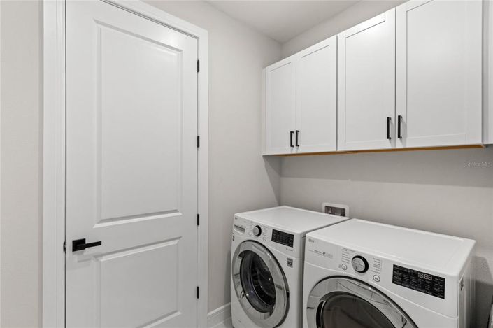 Image No.8-2 Bed House for sale