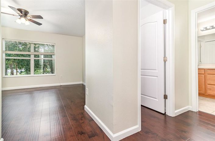 Image No.18-3 Bed Townhouse for sale