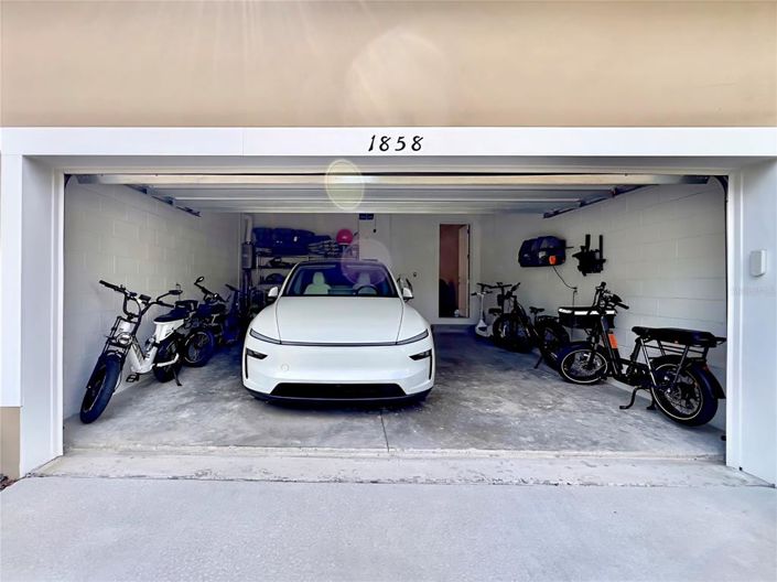 Image No.25-3 Bed Townhouse for sale