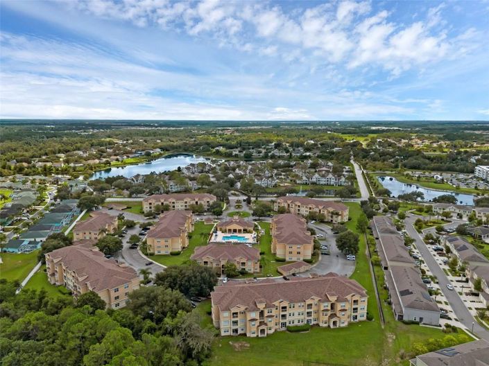 Image No.27-3 Bed Townhouse for sale