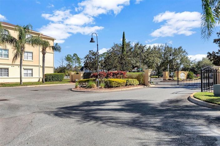 Image No.39-3 Bed Townhouse for sale