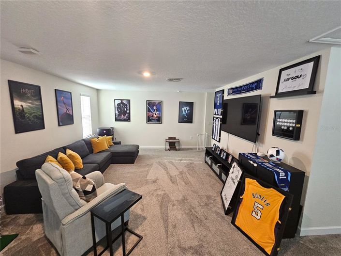 Image No.18-4 Bed House for sale