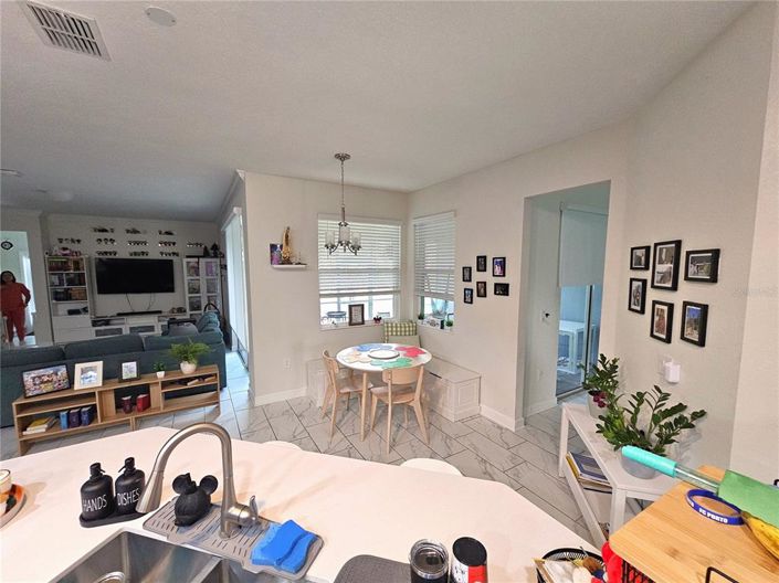 Image No.5-4 Bed House for sale