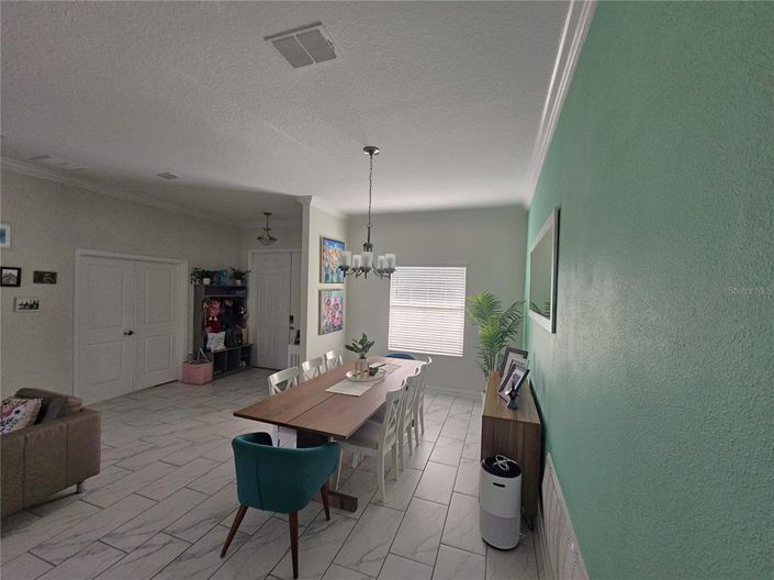 Image No.8-4 Bed House for sale