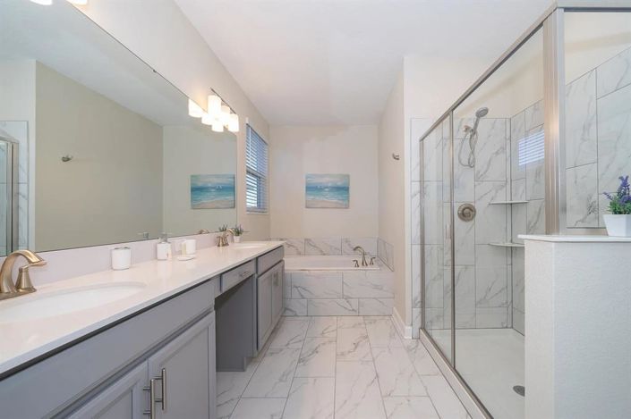 Image No.12-6 Bed House for sale