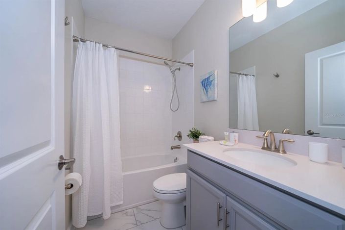 Image No.14-6 Bed House for sale