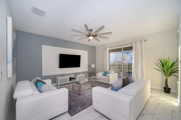 Image No.5-6 Bed House for sale