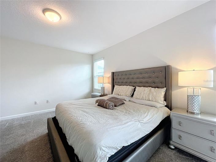 Image No.26-4 Bed Property for sale