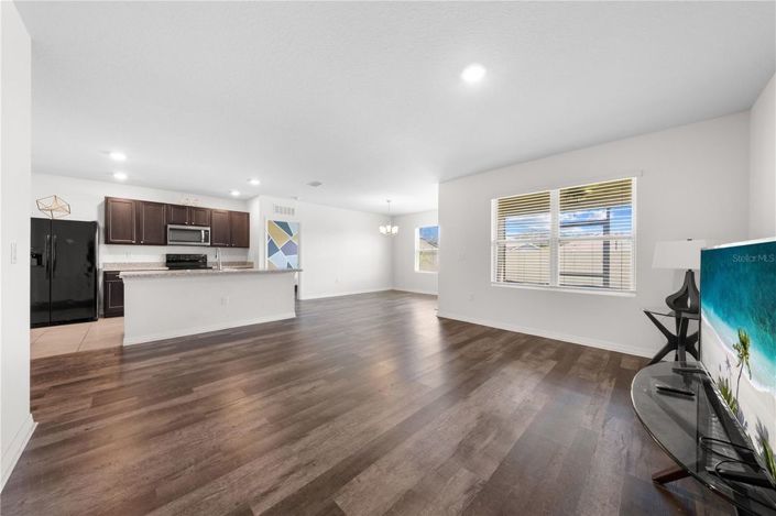 Image No.27-3 Bed House for sale