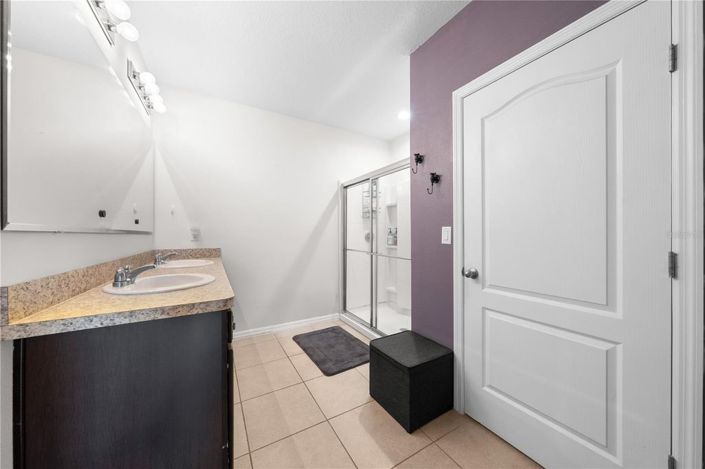 Image No.32-3 Bed House for sale