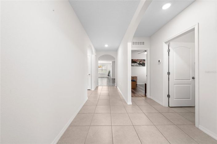 Image No.8-3 Bed House for sale