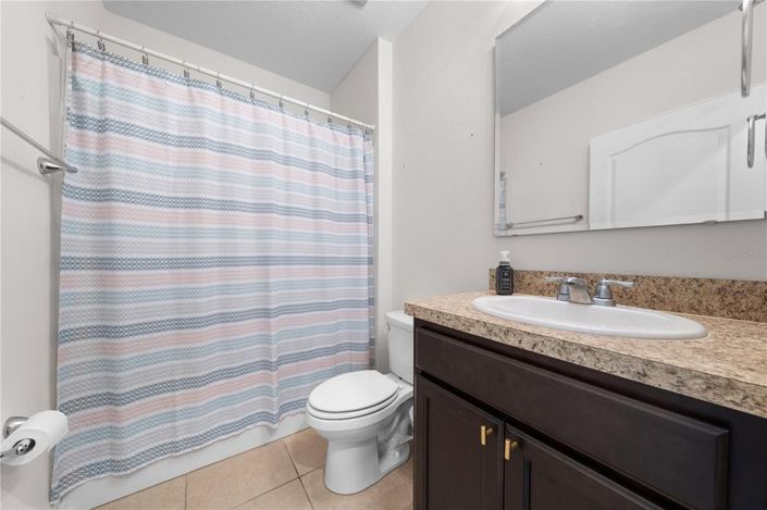 Image No.10-3 Bed House for sale