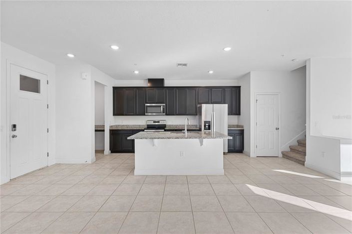 Image No.13-3 Bed Townhouse for sale