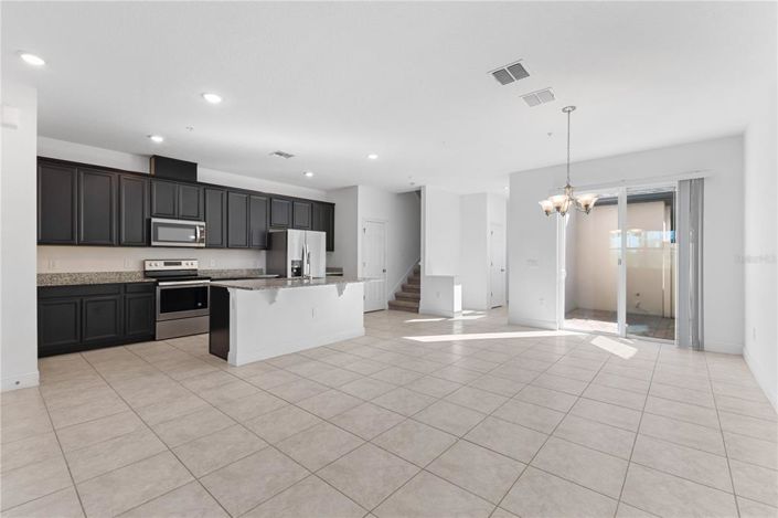 Image No.6-3 Bed Townhouse for sale