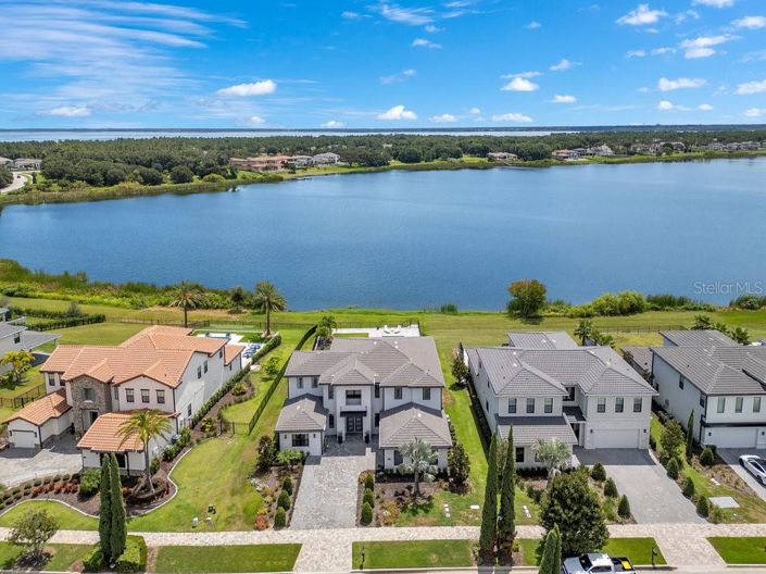 Image No.2-5 Bed House for sale