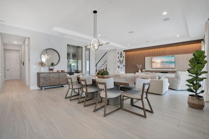 Image No.20-5 Bed House for sale