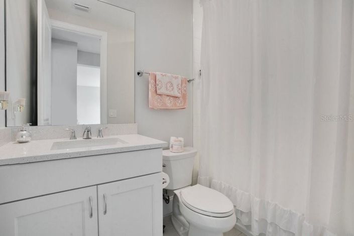 Image No.40-5 Bed House for sale