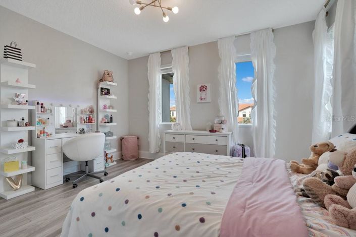 Image No.41-5 Bed House for sale