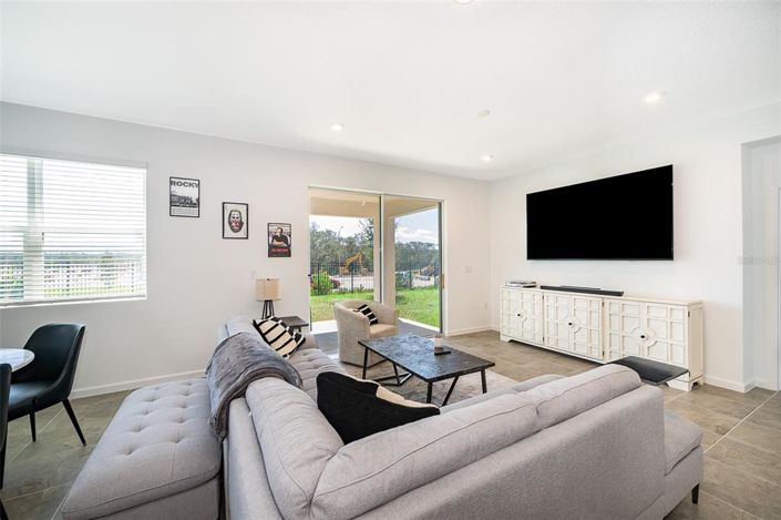 Image No.16-3 Bed House for sale