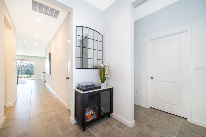 Image No.17-3 Bed House for sale