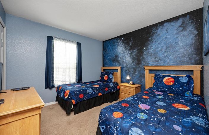 Image No.13-4 Bed Townhouse for sale