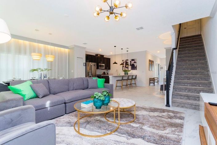 Image No.3-5 Bed Townhouse for sale