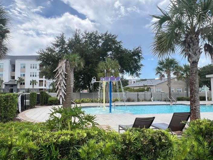 Image No.14-3 Bed Townhouse for sale