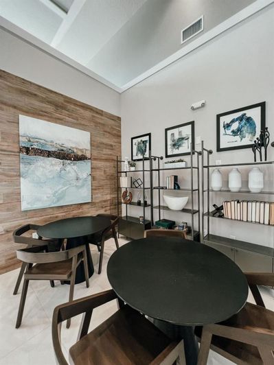 Image No.18-3 Bed Townhouse for sale