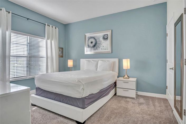 Image No.12-4 Bed Townhouse for sale