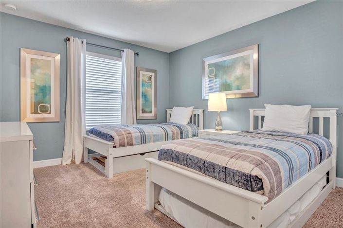 Image No.18-4 Bed Townhouse for sale