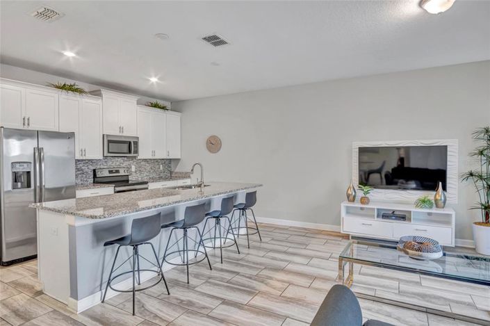 Image No.7-4 Bed Townhouse for sale