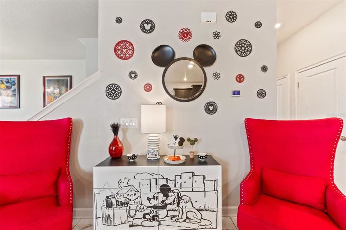 Image No.11-8 Bed Property for sale