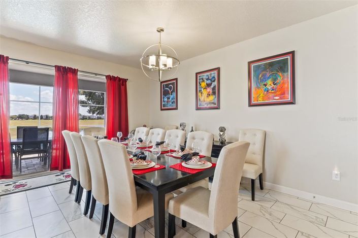 Image No.15-8 Bed House for sale