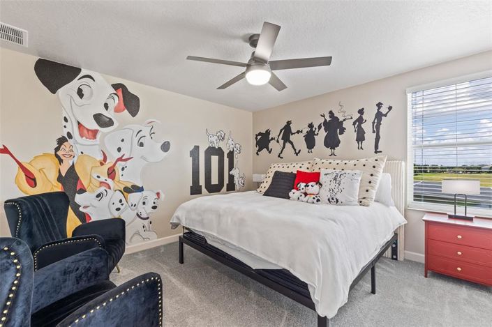 Image No.23-8 Bed Property for sale