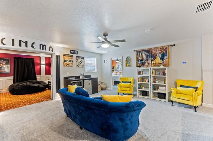 Image No.36-8 Bed House for sale