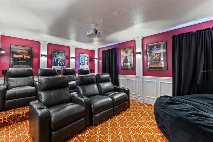 Image No.37-8 Bed House for sale