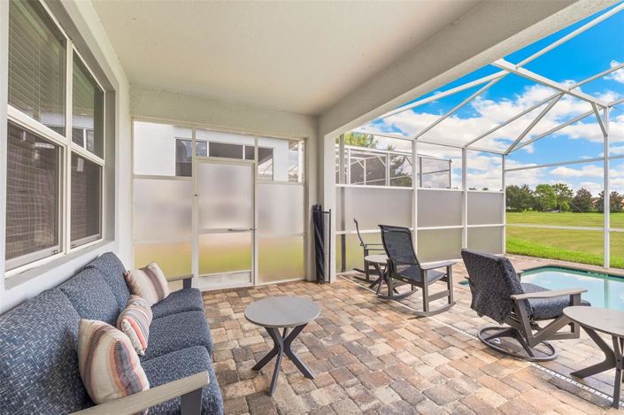 Image No.43-8 Bed House for sale