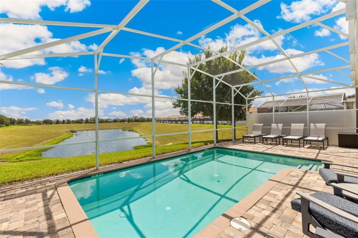 Image No.48-8 Bed House for sale