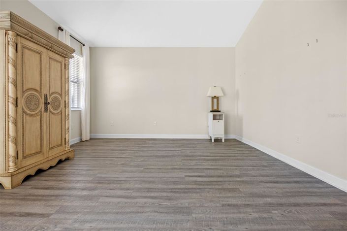 Image No.32-4 Bed House for sale