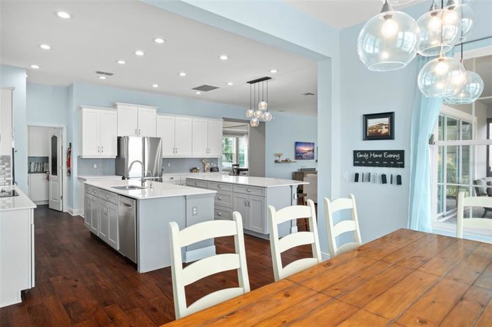 Image No.18-5 Bed House for sale