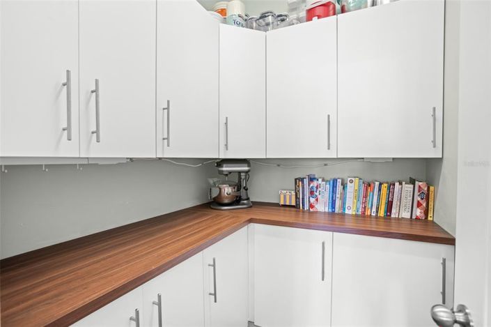 Image No.21-5 Bed House for sale