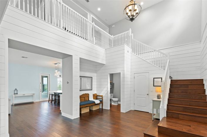 Image No.3-5 Bed House for sale