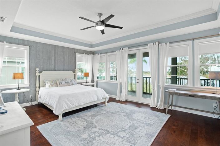 Image No.35-5 Bed House for sale