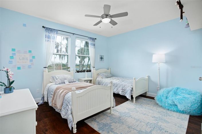 Image No.47-5 Bed House for sale