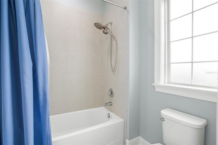 Image No.53-5 Bed House for sale