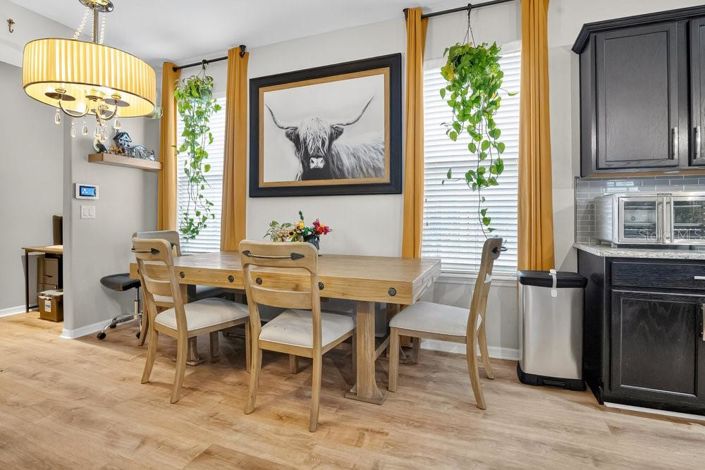 Image No.7-4 Bed House for sale